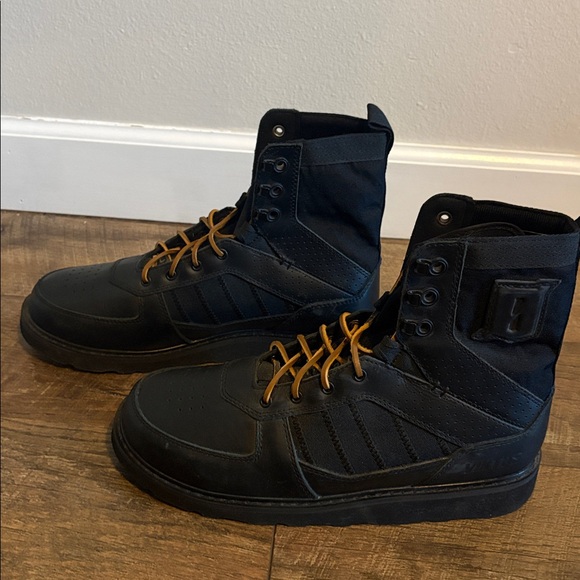 Viktos 1911 boots Black 1st Gen Discontinued Size 10 - Picture 3 of 6